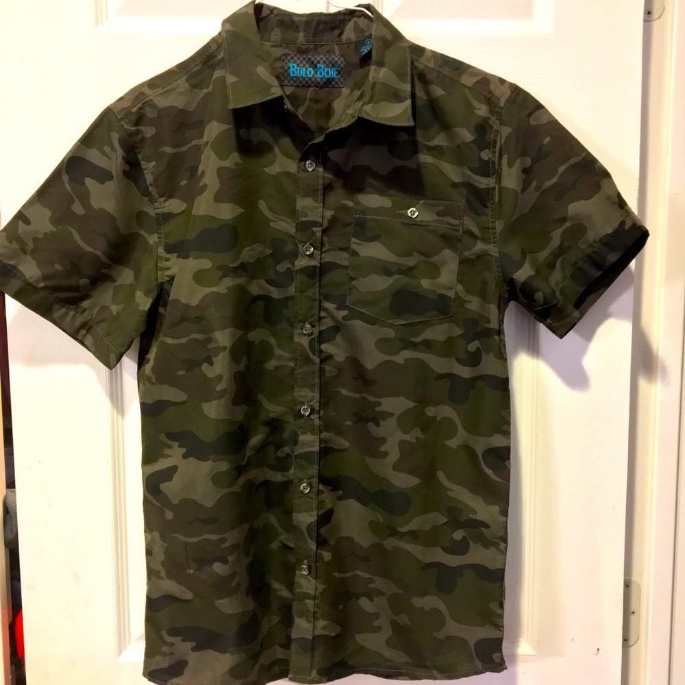 Boys Short Sleeve Collar Button Down Camo
